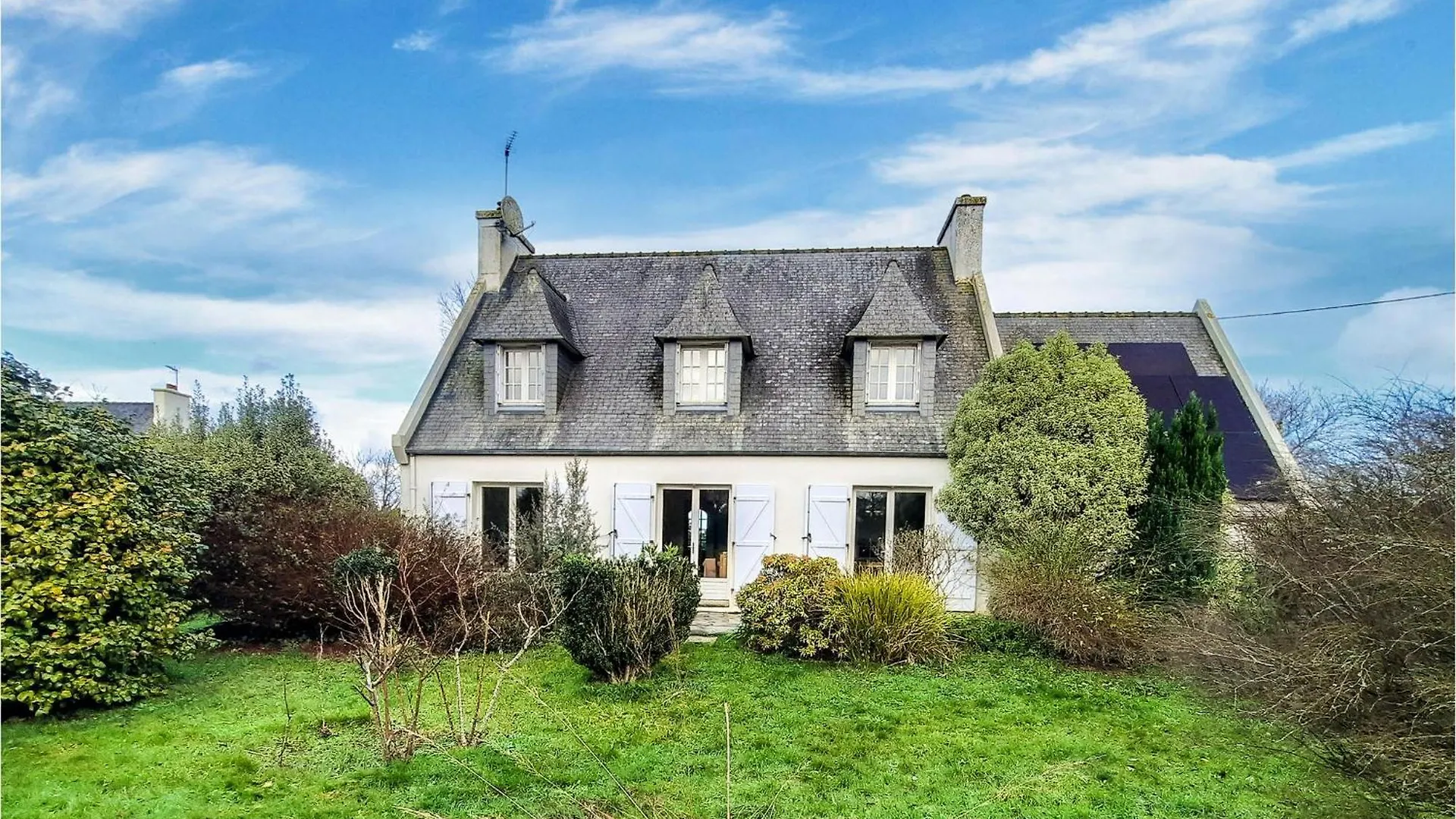 4 Bedroom Stunning Home In Plougasnou